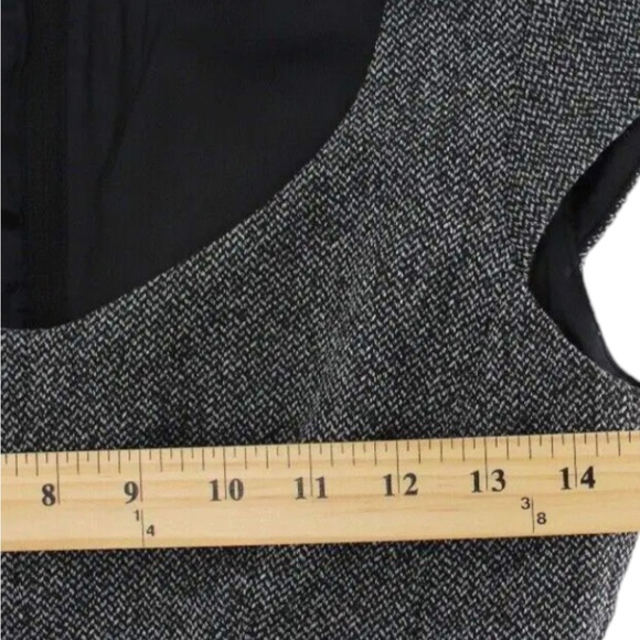 Bin 2C EUC H&M Tweed Dress Sz 4 Cap Sleeves Faux Leather Waist Gray Midi Knee - Picture 10 of 10
